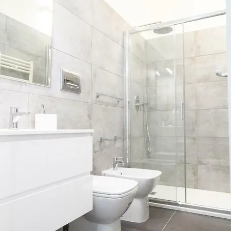 Brand, New And Fully Furnished Milan